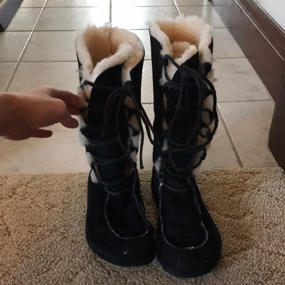 Tall Ugg Boats Size 8